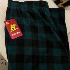 A87 Athletics Green and Black Buffalo Plaid Fleece Lounge Pants